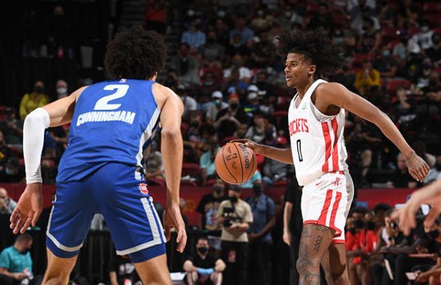 开云电竞-不负盛名！2021届新秀惊艳初登场 未来是他们的？